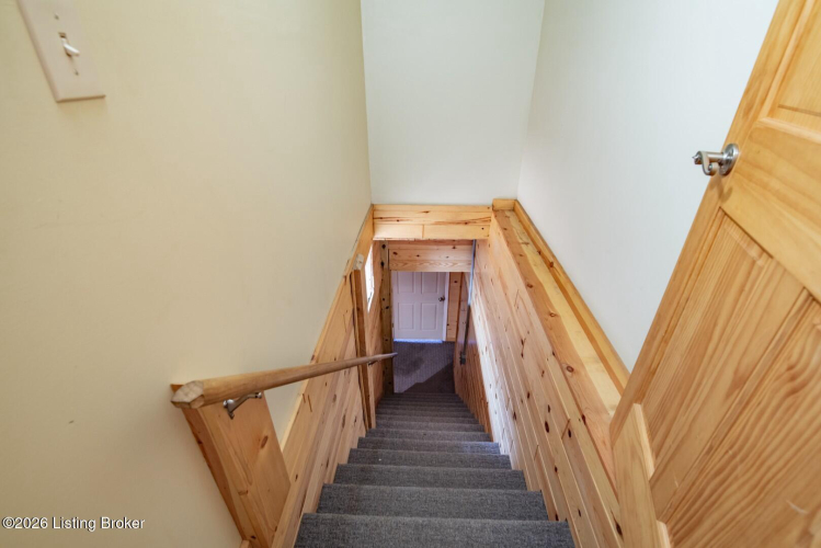 Listing Image 79