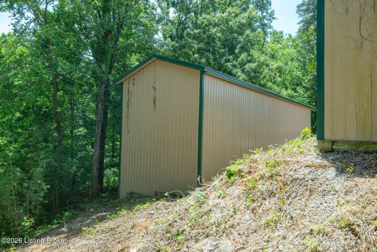 Listing Image 100