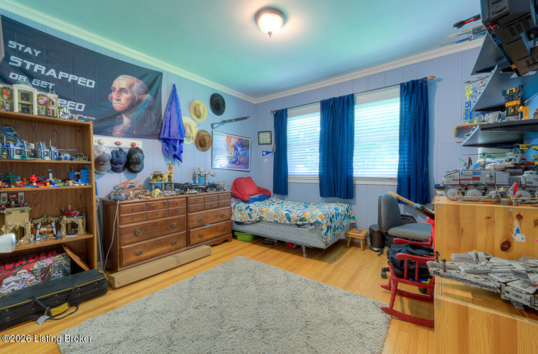 Listing Image 18