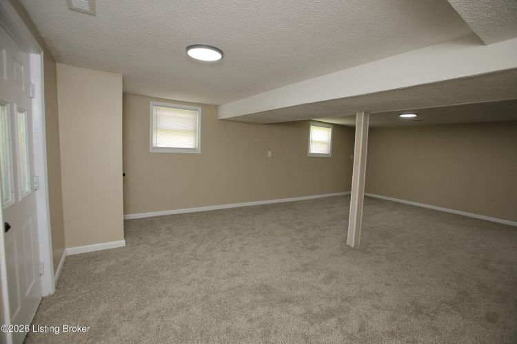 Listing Image 30