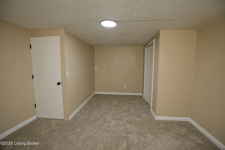 Listing Image 36