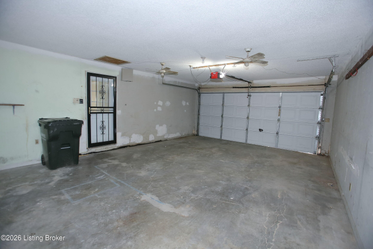 Listing Image 40