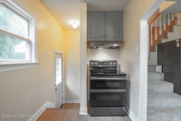 Listing Image 16