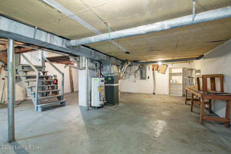 Listing Image 36
