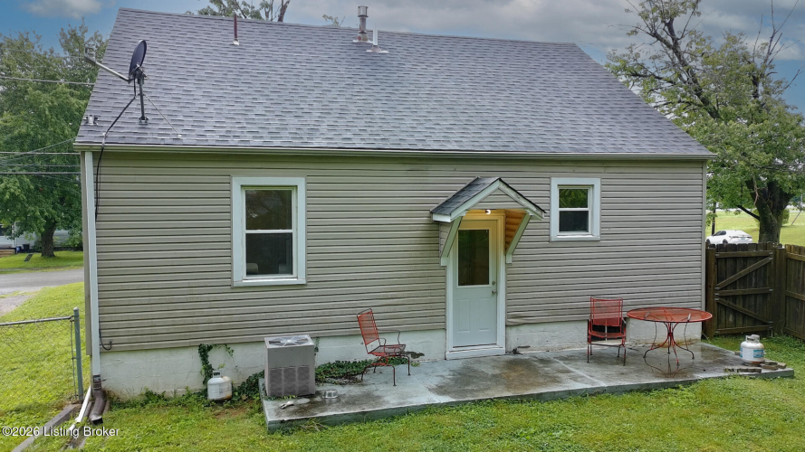 Listing Image 45