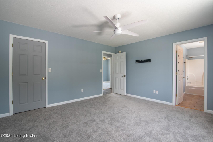 Listing Image 25