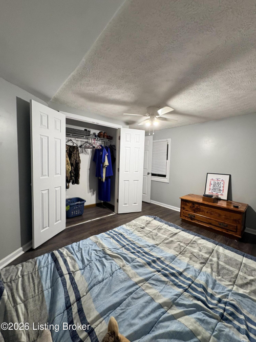 Listing Image 16