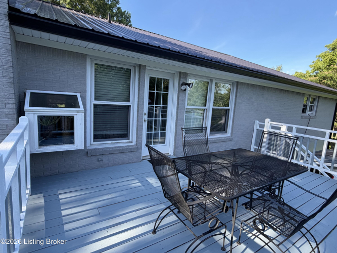 Listing Image 28