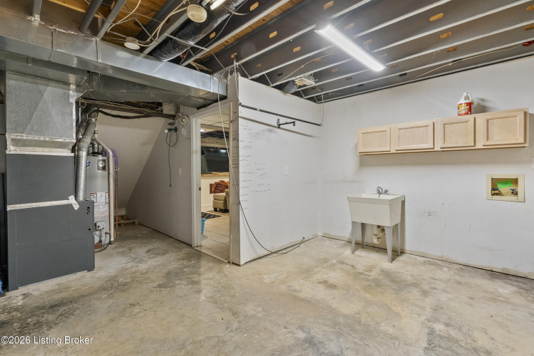 Listing Image 48