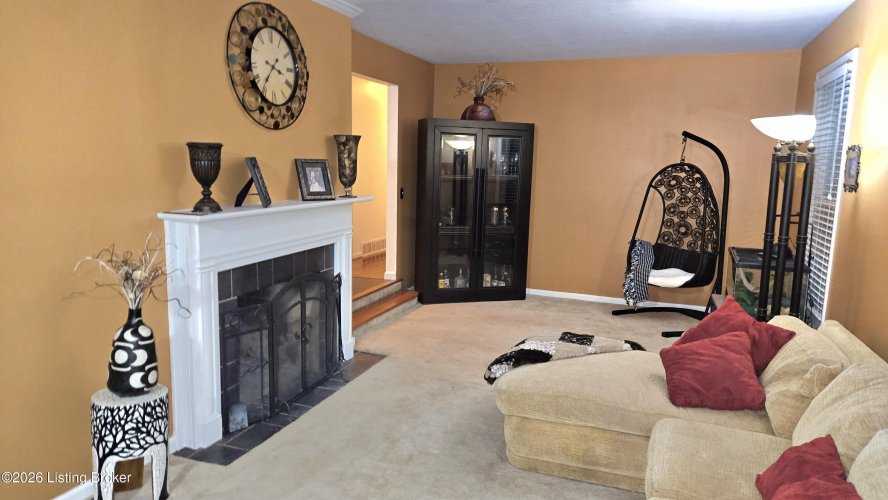 Listing Image 18