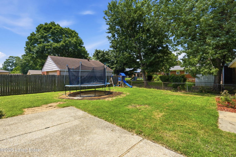 Listing Image 41