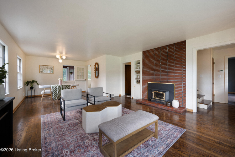 Listing Image 20