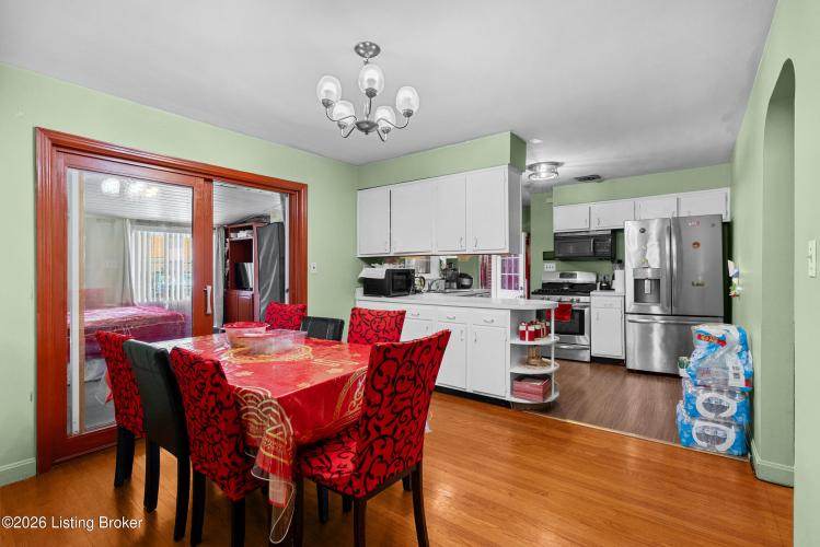 Listing Image 13