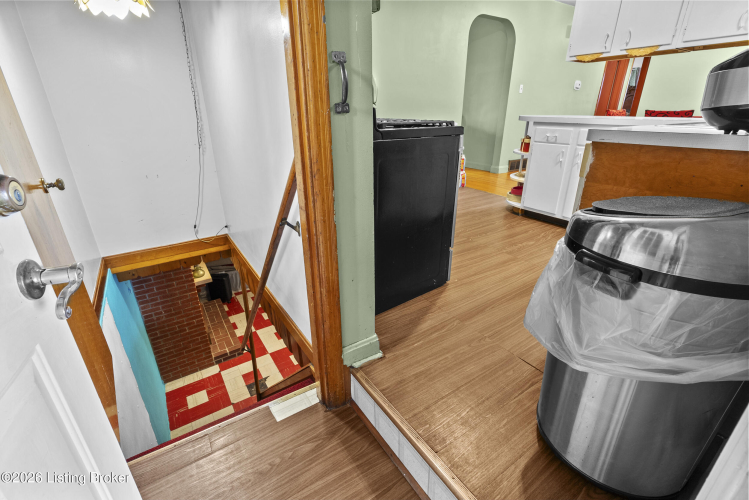 Listing Image 29