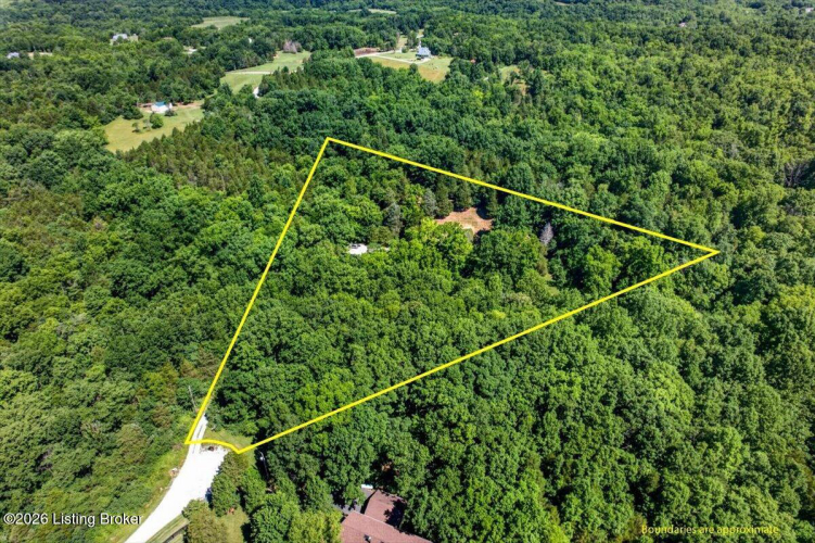 Listing Image 4