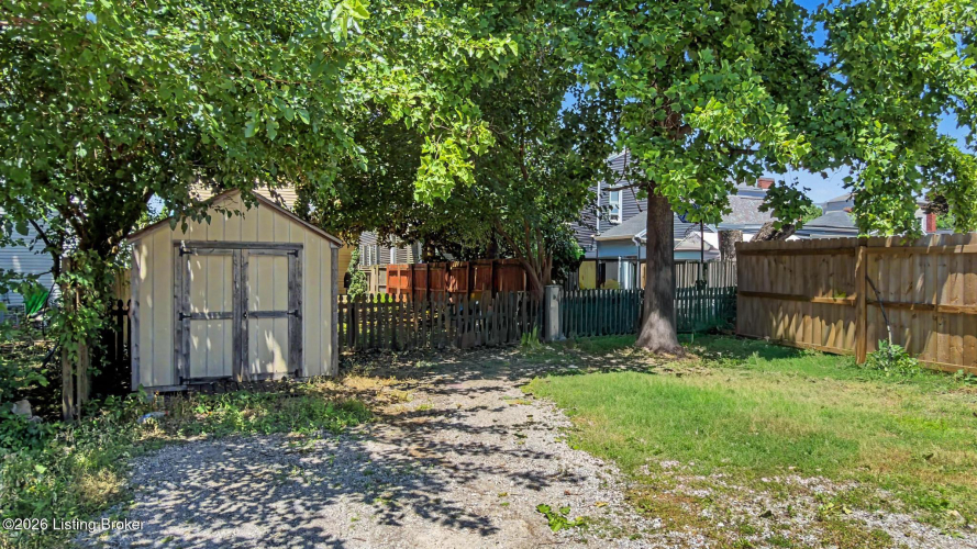 Listing Image 38