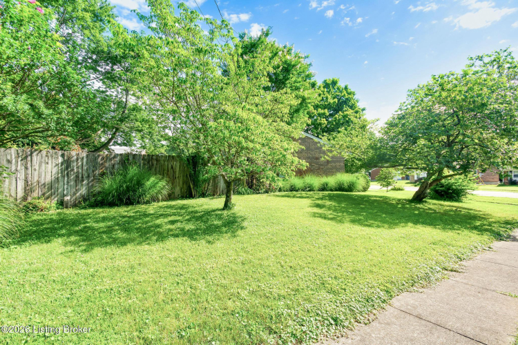 Listing Image 36