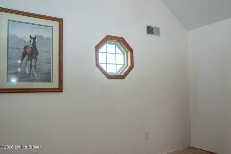Listing Image 68