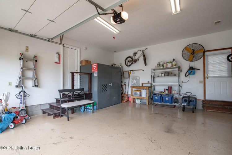 Listing Image 71