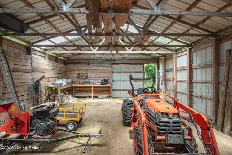 Listing Image 76