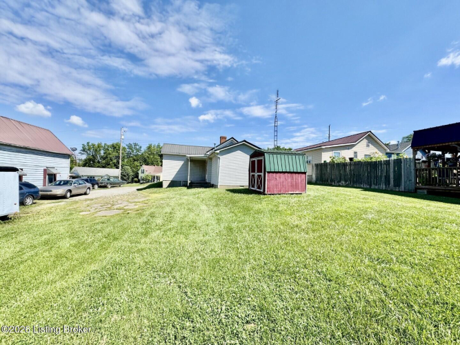 Listing Image 12