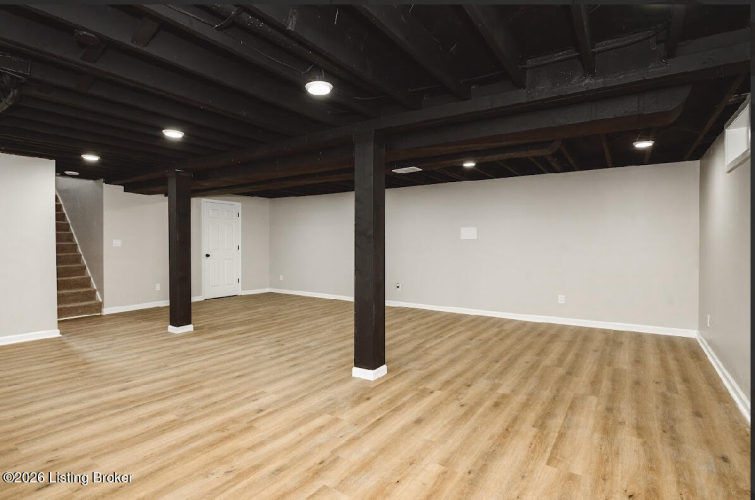 Listing Image 31