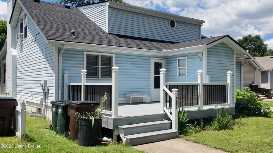 Listing Image 3