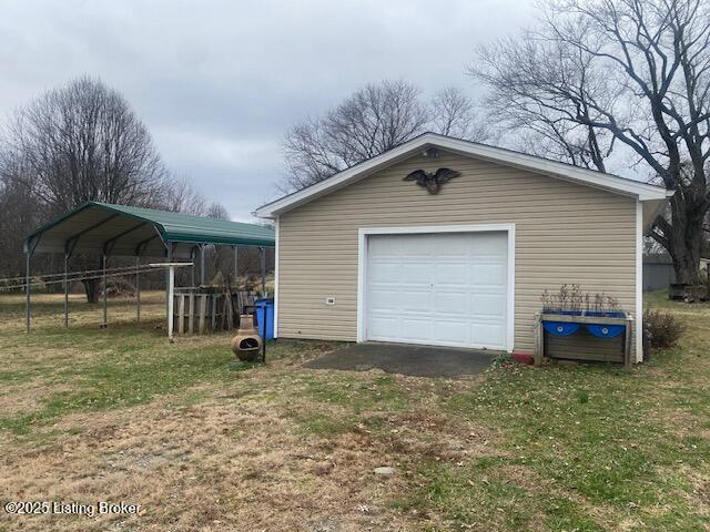 Listing Image 12
