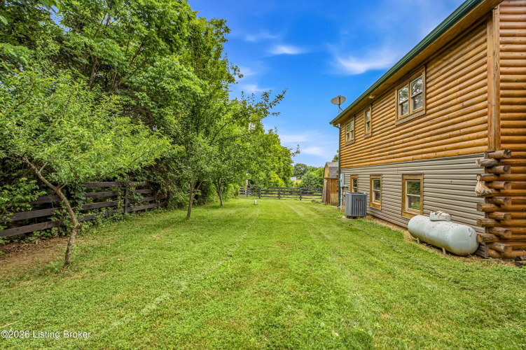 Listing Image 128