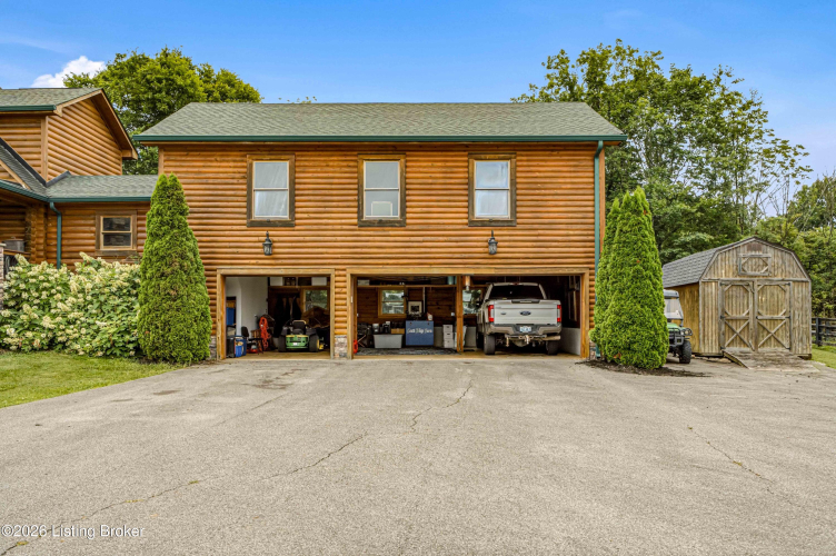 Listing Image 16