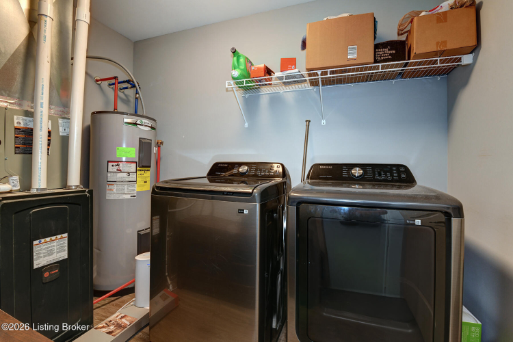 Listing Image 16