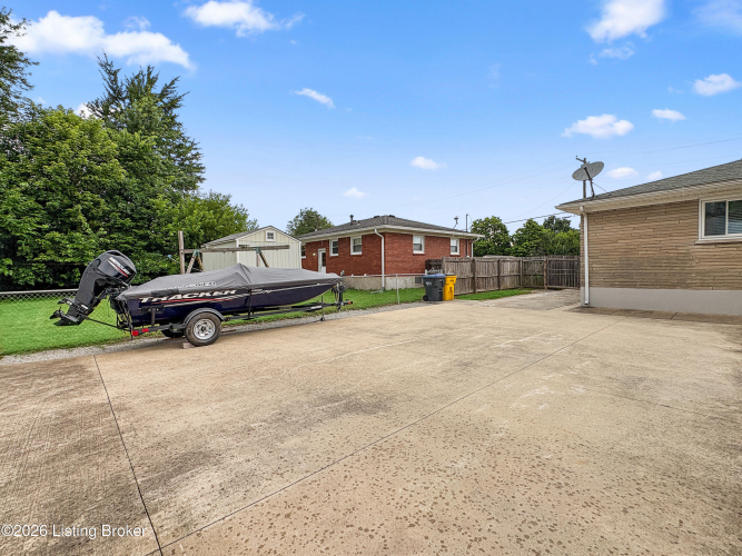 Listing Image 51