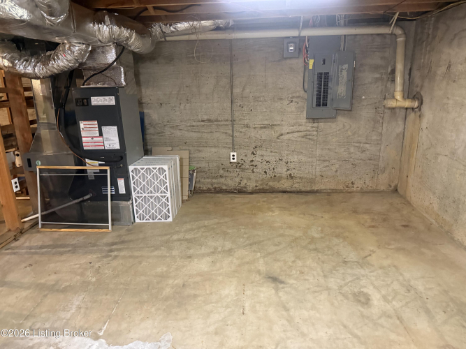 Listing Image 43