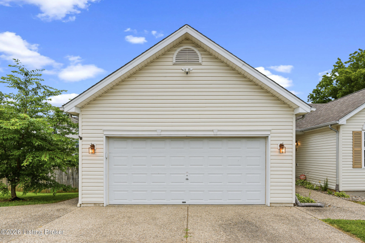 Listing Image 27