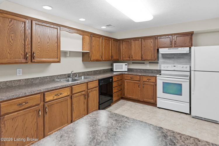 Listing Image 53
