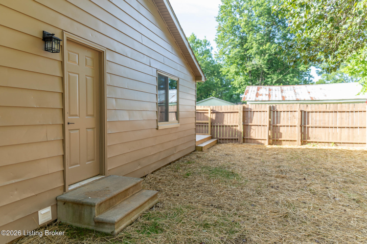 Listing Image 48