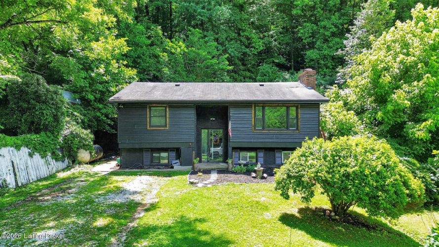 Listing Image 4