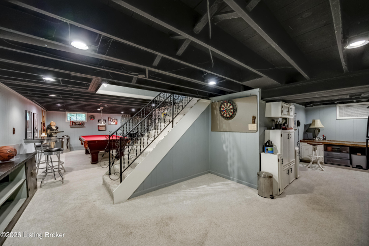 Listing Image 53
