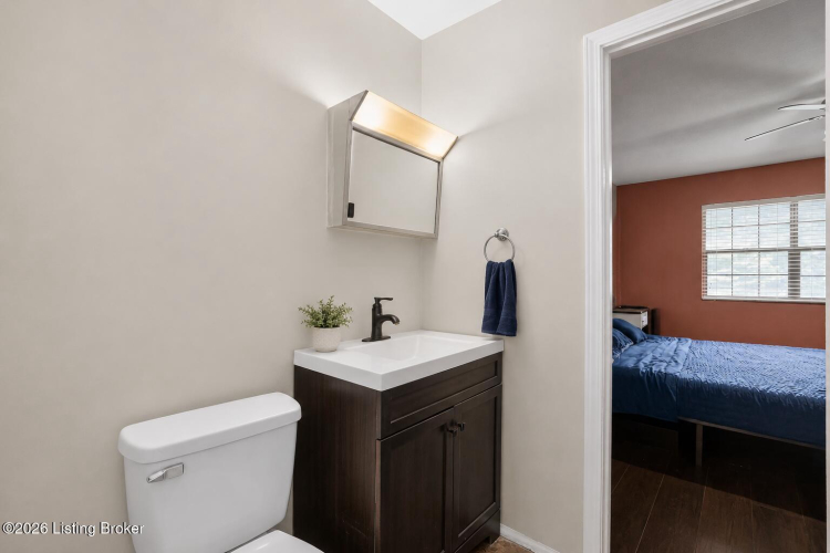 Listing Image 55