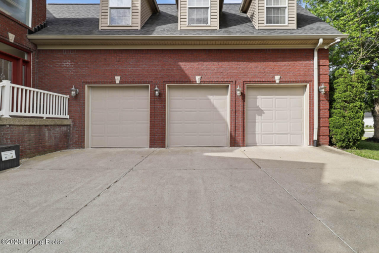 Listing Image 52