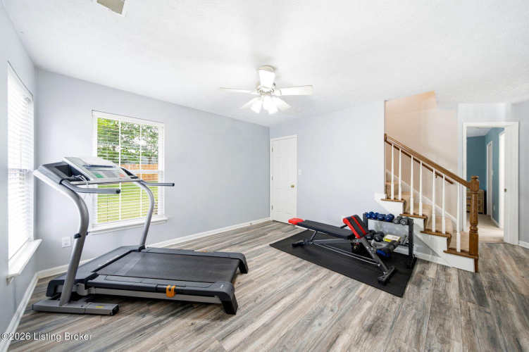 Listing Image 21