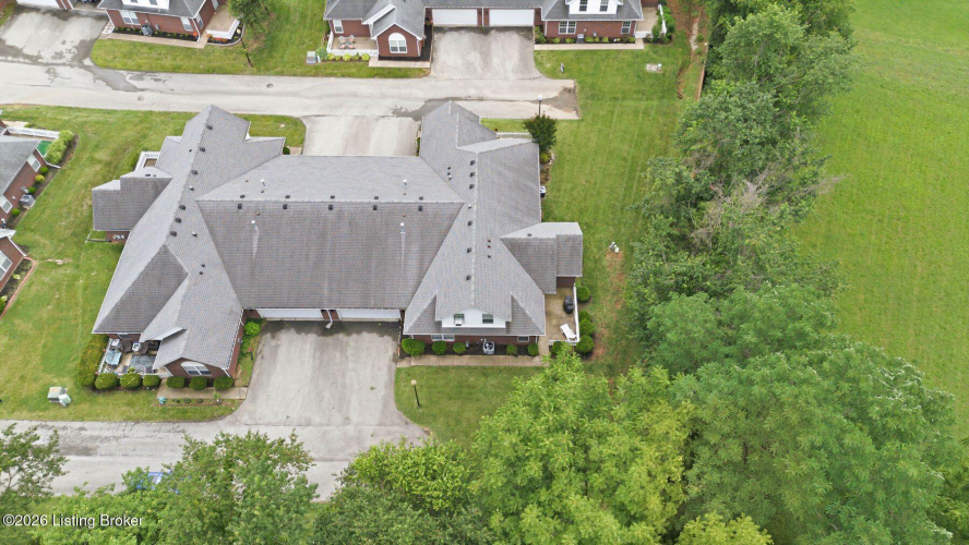 Listing Image 38