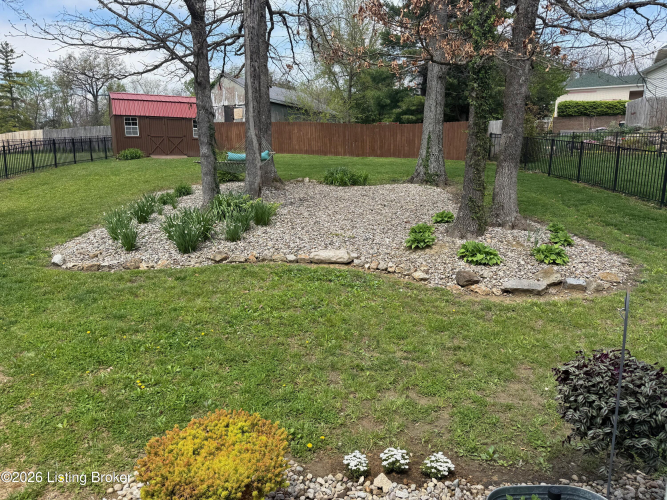 Listing Image 43