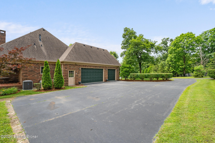 Listing Image 81