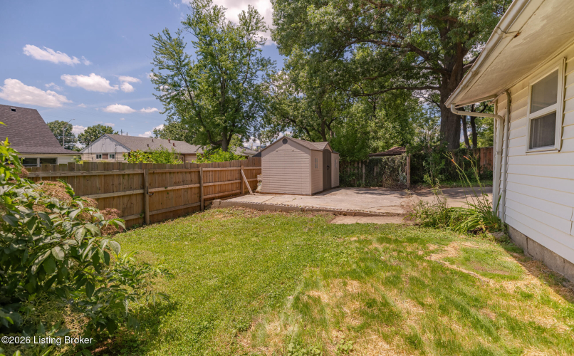 Listing Image 18