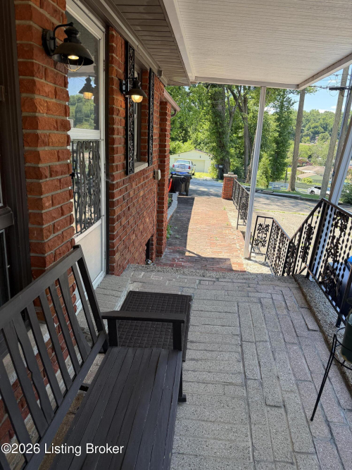 Listing Image 17