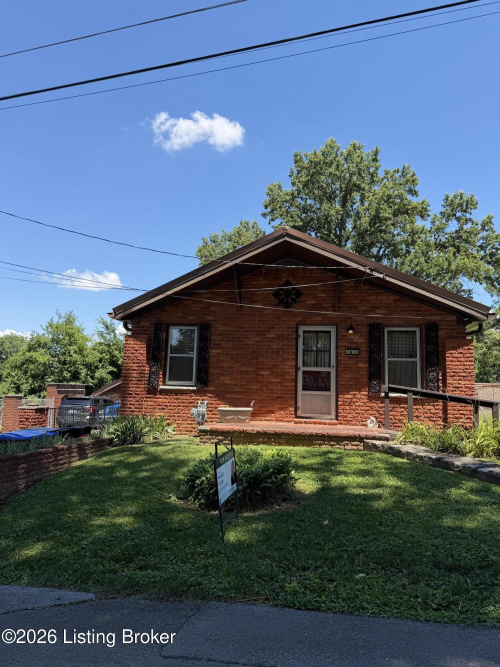Listing Image 4