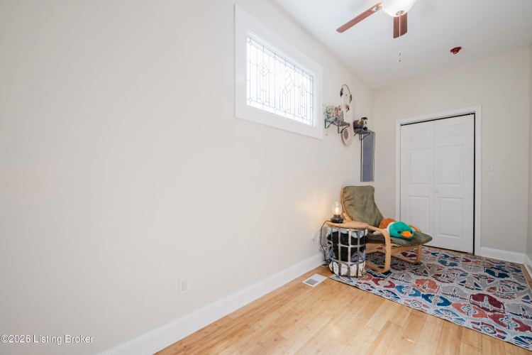 Listing Image 39