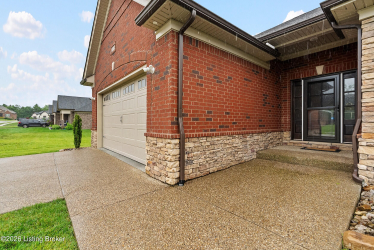 Listing Image 57