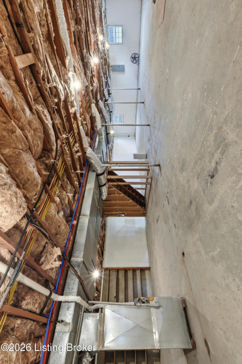 Listing Image 51
